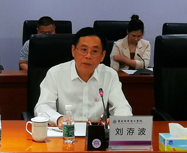 省教育厅专家组来校开展心理健康教育工作调研评估